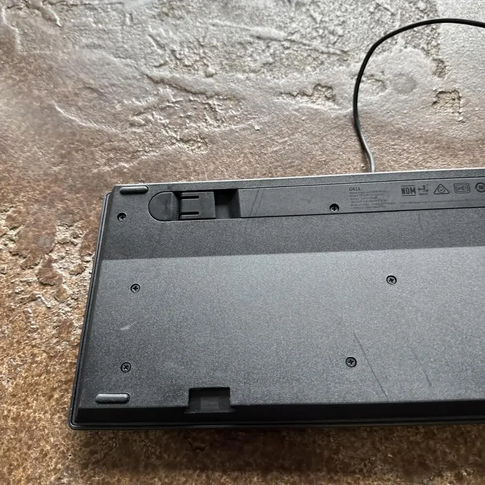 Dell Wired USB Keyboard KB216t MFG December 2018